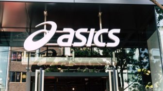 Diretas, Layar Toko Sport Asics Putar Film Porno Selama 9 Jam