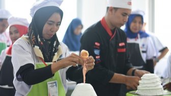 Balai Latihan Kerja Medan Gelar Pelatihan Seni Dekorasi Kue