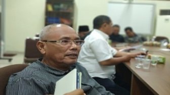 Desakan Pencabutan Gelar Adat Firdaus, Datuk Afrizal DS: Klarifikasi Dulu