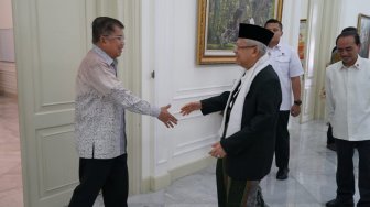 Ketika JK Kenalkan Staf Istana Wakil Kepresidenan ke Maruf Amin