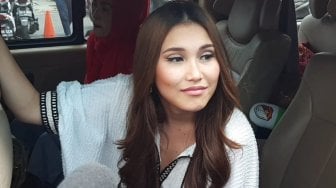 Curhat Kangen Liburan ke Moscow, Ayu Ting Ting Didoakan Warganet Begini