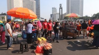 PKL Kembali Menjamur di Car Free Day Bundaran HI