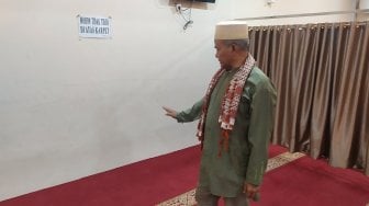 Pengurus Al-Falah Bantah Relawan Jokowi Disiksa di Dalam Masjid