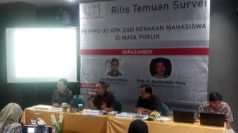 Survei LSI: Kepuasan Masyarakat Terhadap Jokowi Cukup Tinggi Tapi Stagnan