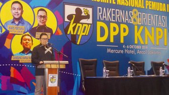 Anggota DPR Golkar yang juga Ketua Umum DPP KNPI 2008-2011, Ahmad Doli Kurnia, saat menghadiri penutupan Rapat Kerja Nasional (Rakernas) dan Orientasi DPP KNPI di Jakarta, Minggu (6/10). [Suara.com/Oke Atmaja]