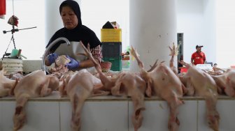 Suasana di Rusunawa Pasar Rumput, Jakarta Selatan, Senin (7/10). [Suara.com/Angga Budhiyanto]