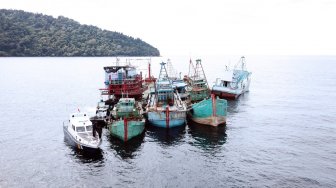 KKP Musnahkan 21 Kapal Ikan Asing Ilegal di Kalbar