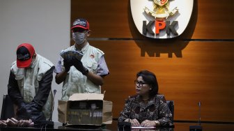 Ini Uang Korupsi Bupati Lampung Utara