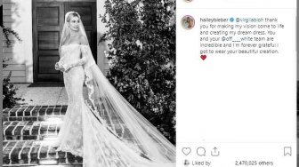 Akhirnya Terungkap, Ini Desainer Gaun Pengantin Hailey Bieber