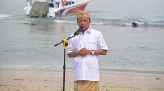 Wayan Koster Disebut Gubernur Ekstremis Bali Karena Tak Izinkan 11 Anak Israel Datang