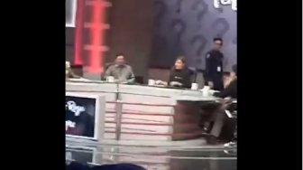 Feri Dicecar saat Jeda, Najwa Sentil Arteria: Gak Semua Orang Bisa Dibayar