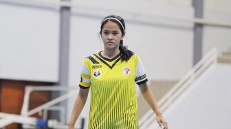 Striker Cantik Persib Bandung Sedih Omid Nazari Pamit