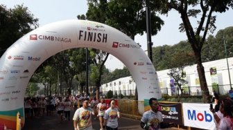 Ribuan Peserta Meriahkan The Color Run 2019