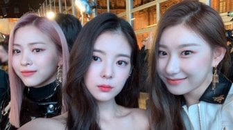 Promotor Siapkan Sesi Fansign Hingga Foto Bareng ITZY di Showcase Jakarta