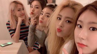 Girlband ITZY Isyaratkan Bakal Kembali Konser di Indonesia