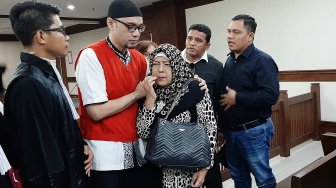 Sempat Berseteru, Keluarga Akhirnya Maafkan Sandy Tumiwa