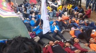 Mahasiswa di Bandung Kembali Gelar Aksi, Tujuh Tuntutan Tetap Digulirkan