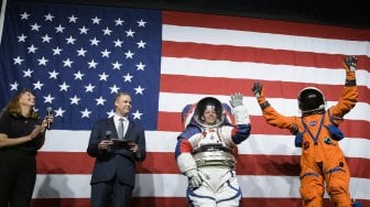 NASA Ungkap Baju Astronot Perempuan Pertama di Bulan