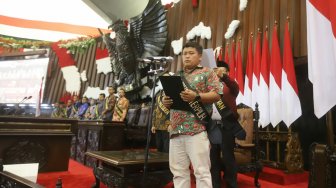 Suasana gladi kotor pelantikan Presiden dan Wakil Presiden di Kompleks Parlemen, Jakarta, Jumat [Suara.com/Arya Manggala]
