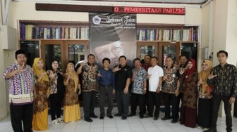 Penerbitan DPR Pantau Distribusi Parlementaria di UNG