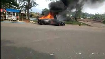 Lamborghini Terbakar di Sentul, Polisi : STNK Atas Nama Ibunda Raffi Ahmad