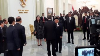 Kesan Maruf Amin Langsung Terima Tamu Pimpinan Negara Selepas Dilantik