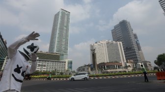 Suasana di kawasan Budaran Hotel Indonesia, Jakarta, Minggu (20/10). [Suara.com/Angga Budhiyanto]