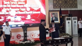 Tjahjo Kumolo Pimpin Kemenkumham 23 Hari, Yasonna Ucapkan Terima Kasih