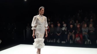 Tampil di JFW 2020, Crystallure by Wardah Gandeng 2 Desainer Ternama