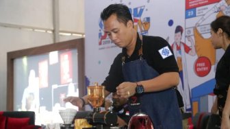 Kemnaker Promosikan Inkubasi Bisnis Pelatihan Barista