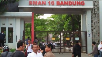 Teror Gerombolan Bermotor di Bandung, Satu Sekolah Diserang dan Dirusak