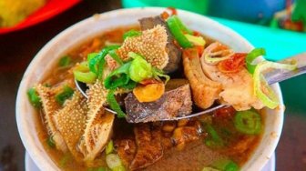 9 Makanan Khas Makassar: Coto Makassar, Konro, Pallumara, Hingga Pallubasa
