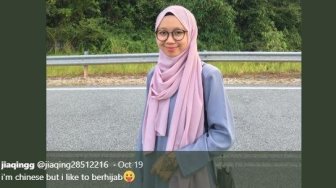 Wanita Ini Ungkap Alasannya Pakai Hijab meski Bukan Seorang Muslim