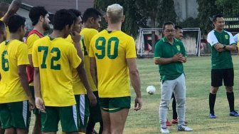 4 Pemain Persebaya Masuk Daftar Shin Tae-yong, Begini Reaksi Aji Santoso