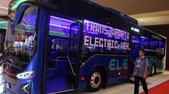 Gubernur Anies Janji akan Tambah Bus Listrik nan Ramah Lingkungan