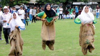 Melestarikan Permainan Tradisional Nusantara