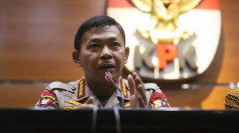 Kapolri Idham Azis Copot Kapolda Metro Jaya dan Jawa Barat, Ada Apa?