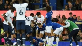 Insiden Andre Gomes Patah Kaki Warnai Hasil Imbang Everton vs Tottenham