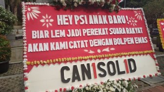 Tuding Karangan Bunga William PSI Palsu, Politisi Demokrat: Kayak Ahok