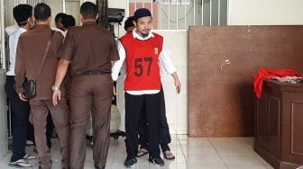 Menangis, Istri Kepikiran Bagaimana Zul Zivilia Makan di Penjara