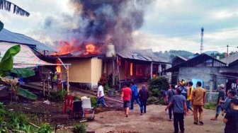 Balita perempuan jadi korban kebakaran di Paslaten Dua