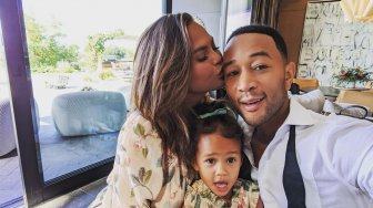 Hot Daddy Teladan, John Legend Dinobatkan Jadi Pria Terseksi