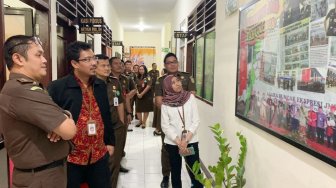 Kunjungi Kejari Tomohon, ini yang ditinjau Kemenpan-RB