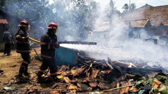 Sehari, Dua Rumah di Pandeglang Ludes Terbakar