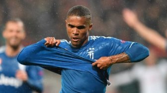 Bayern Munich Pulangkan Douglas Costa dari Juventus