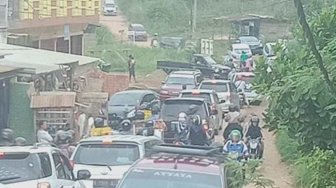 Jalan Perbatasan Kota Jambi dan Muaro Jambi Rusak, Warga Mengeluh