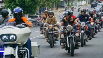 Peringati Hari Pahlawan, Komunitas Banyumas Gelar Sunmori Tabur Bunga