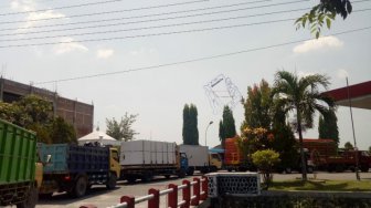 Solar di Jombang Langka, Sopir Truk Seperti Dipimpong