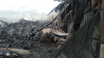 Hampir 12 Jam, Api yang Membakar Gudang Ekspor PT ABP Berhasil Dipadamkan