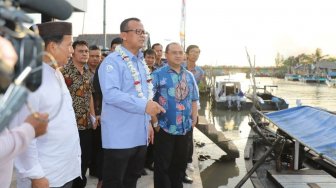 Menteri Edhy: Kalau Menenggelamkan Kapal Kita Juga Bisa, Selanjutnya apa?